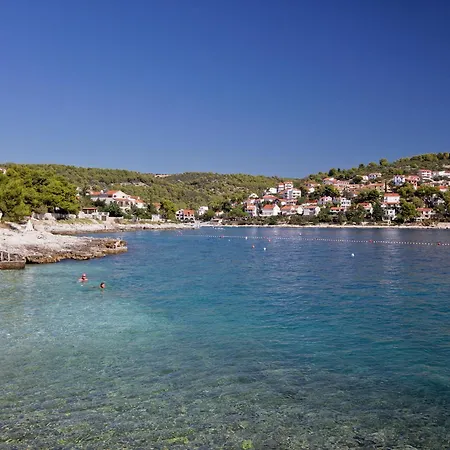 Διαμέρισμα Simac Τρογκίρ