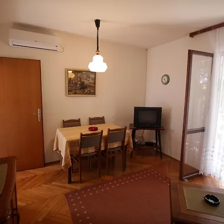Apartman Simac *